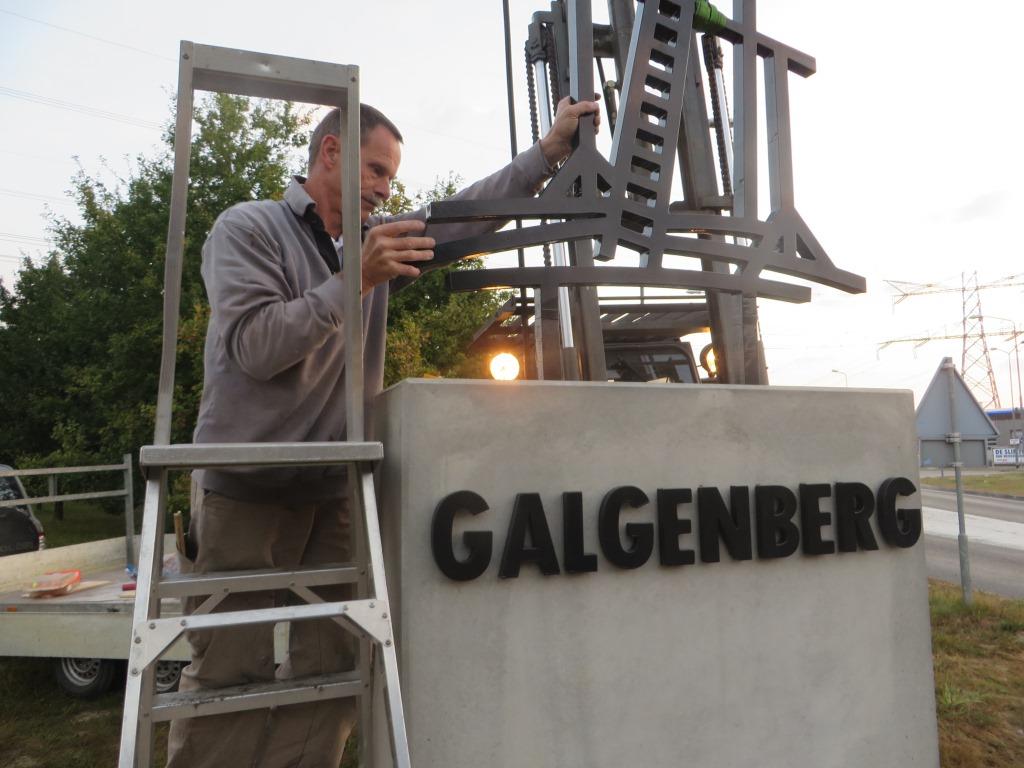 onthulling galgenberg 01